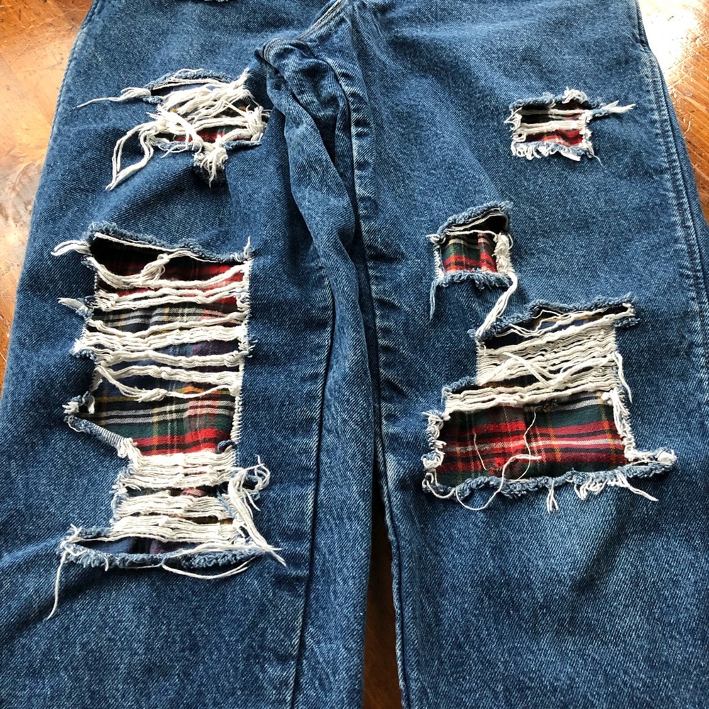 SOLD Vintage Landsโ End Flannel Lined Distressed - Picture 5 of 8